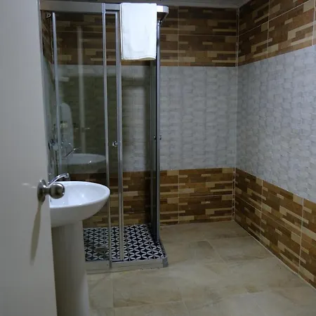 Aksoy Otel 3*